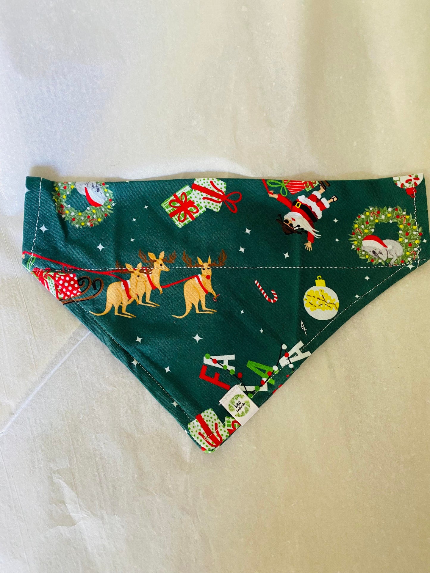 Down Under Christmas Dreams - Pet-Dannas