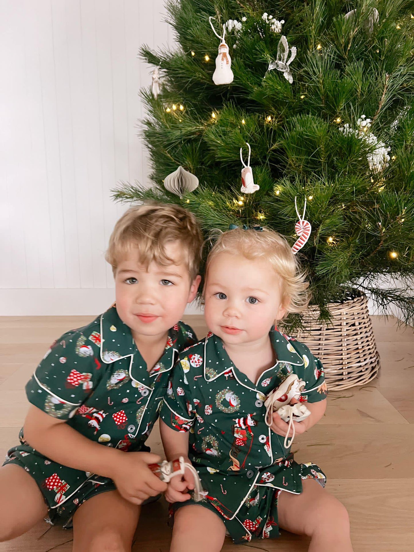 Down Under Christmas Dreams Sleepwear - Kids 1-10 years