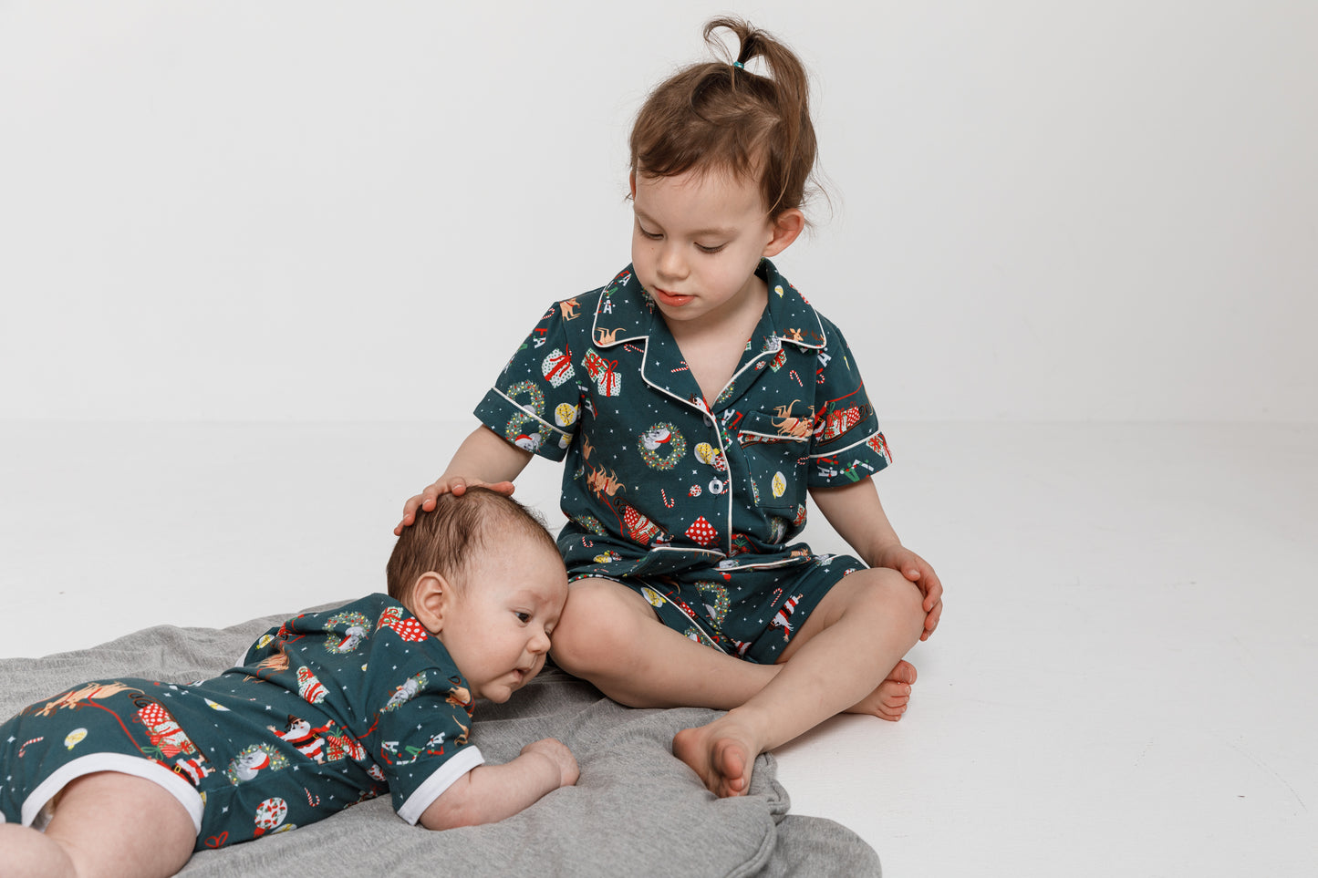 Down Under Christmas Dreams Sleepwear - Babies (up to 1 year)